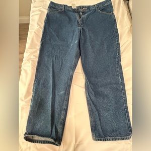Slightly Worn Men’s Carhartt Jeans Size 42x30